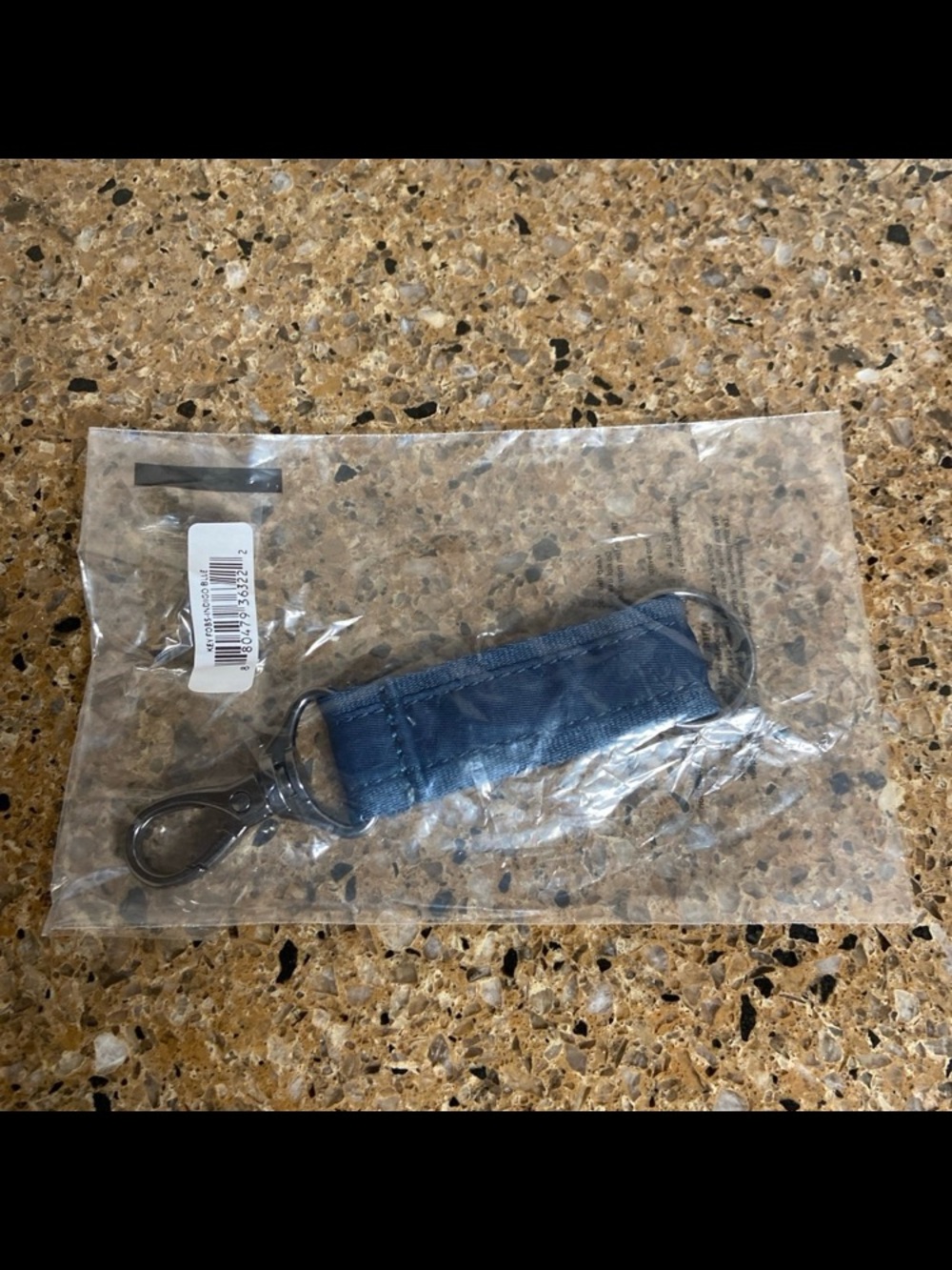 Lug Link Key Chain - Picture 2 of 4